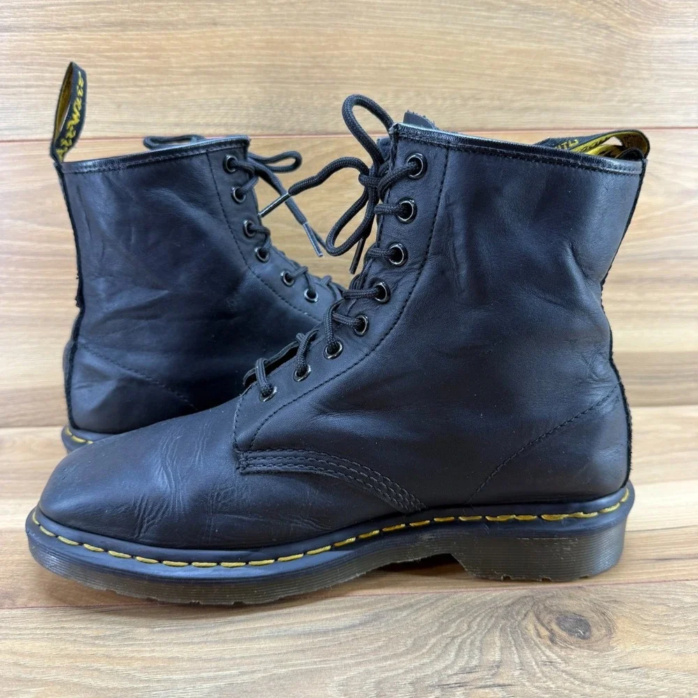 Dr Martens Combat Boots Mens 9 Black Leather Grunge Punk Y2K Lace Up 1460 Casual